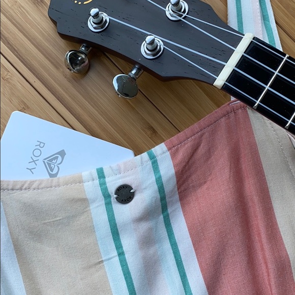 🔶🔸ROXY FROM THE CLOUDS STRAPPY JUMPSUIT🔸🔶 - Picture 12 of 12